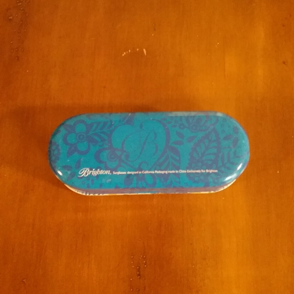 Brighton Sunglasses Case - Picture 3 of 3